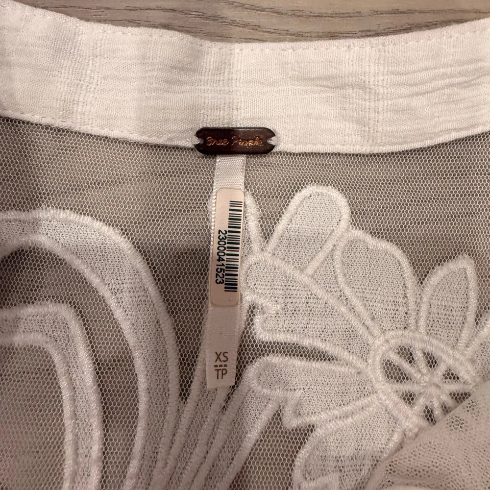 Free People White Sheer Embroidered Blouse - Picture 4 of 4
